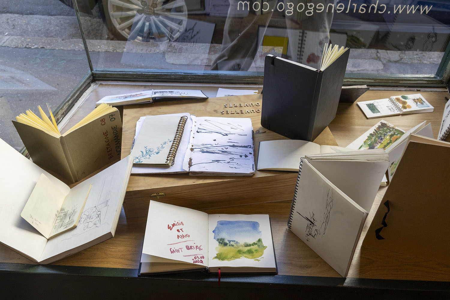 Image gallery image