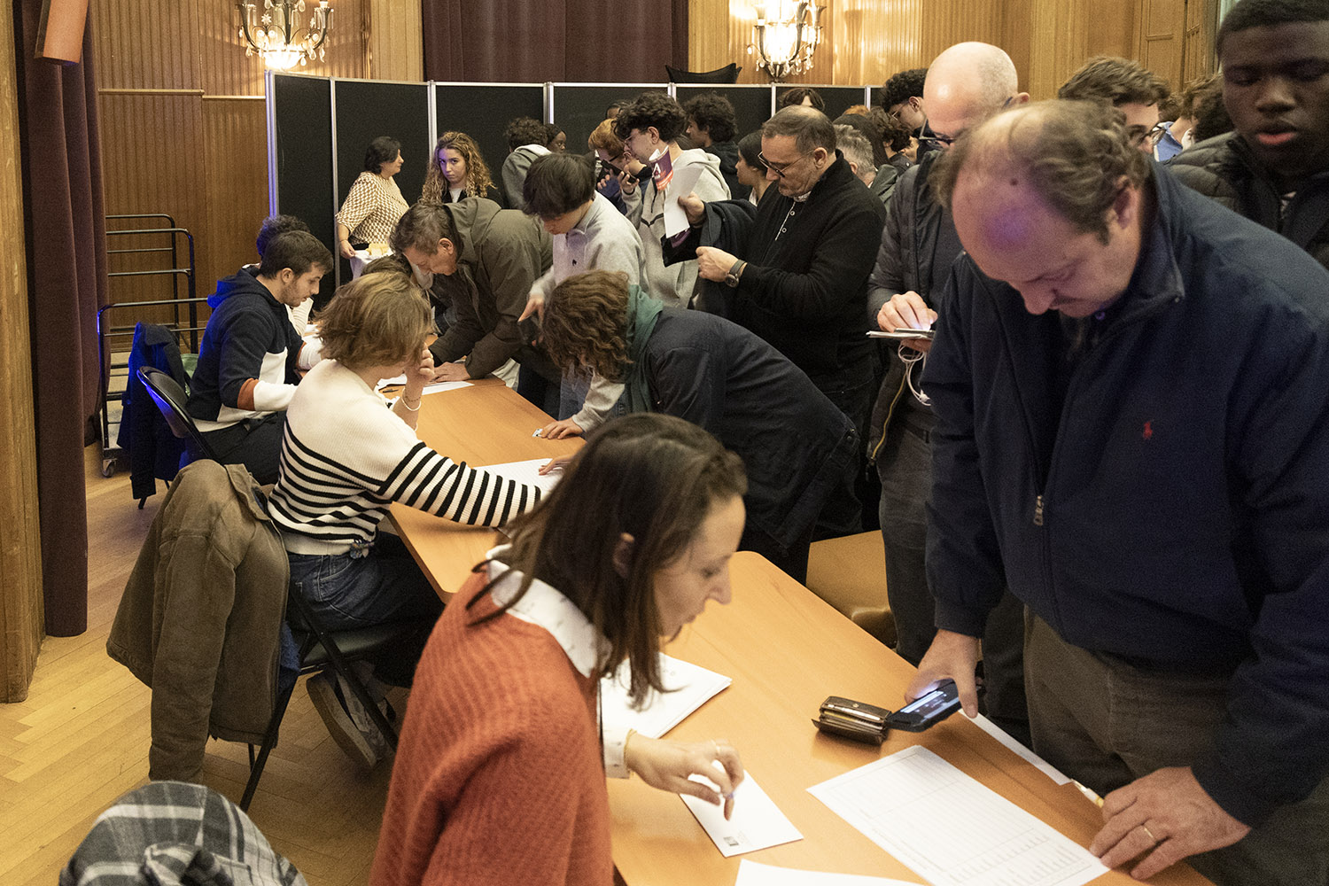 PHOTOS : COUP DE POUCE POUR LES JEUNES DIPLÔMÉS 2025